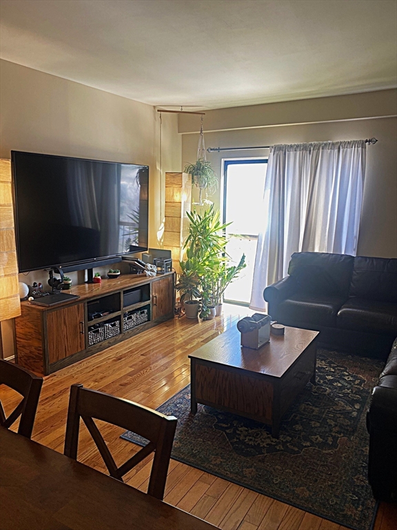 315 Rantoul Street, Unit 406 Beverly, MA 01915 - Photo 6 of 16