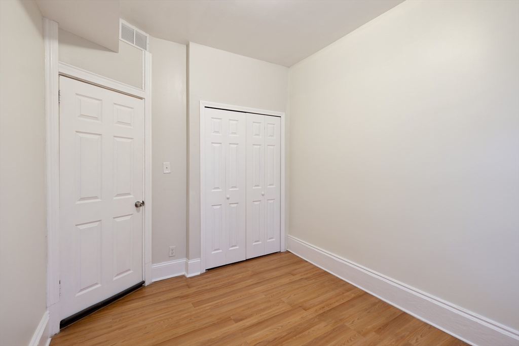 333 Centre Street, Unit E Boston, MA 02130 - Photo 5 of 16