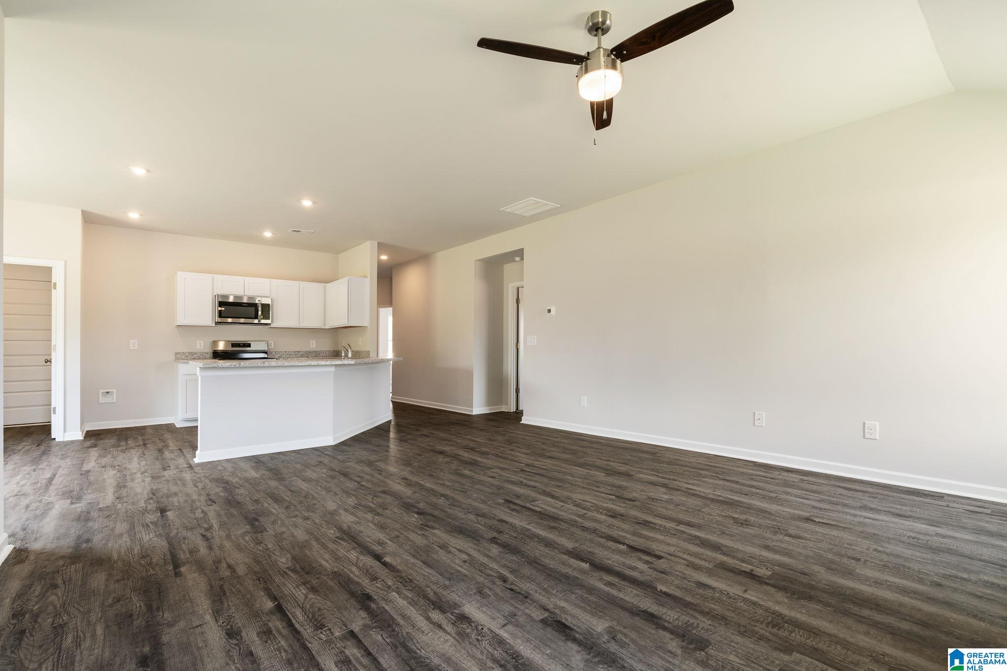 237 Skyline Loop Jacksonville, AL 36265 - Photo 10 of 46