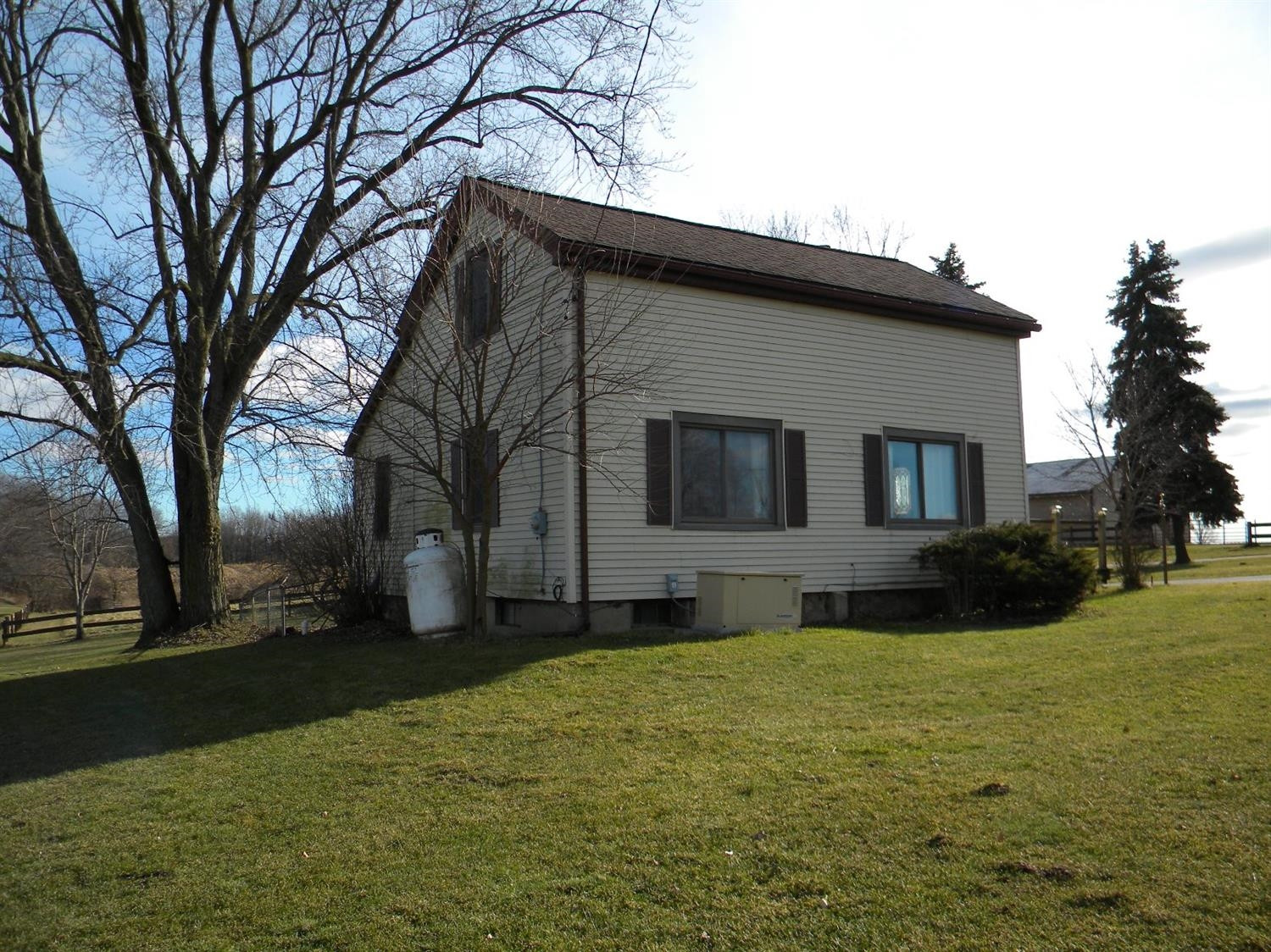 6181 Ernst Road Manchester, MI 48158 - Photo 3 of 24 Photo 4