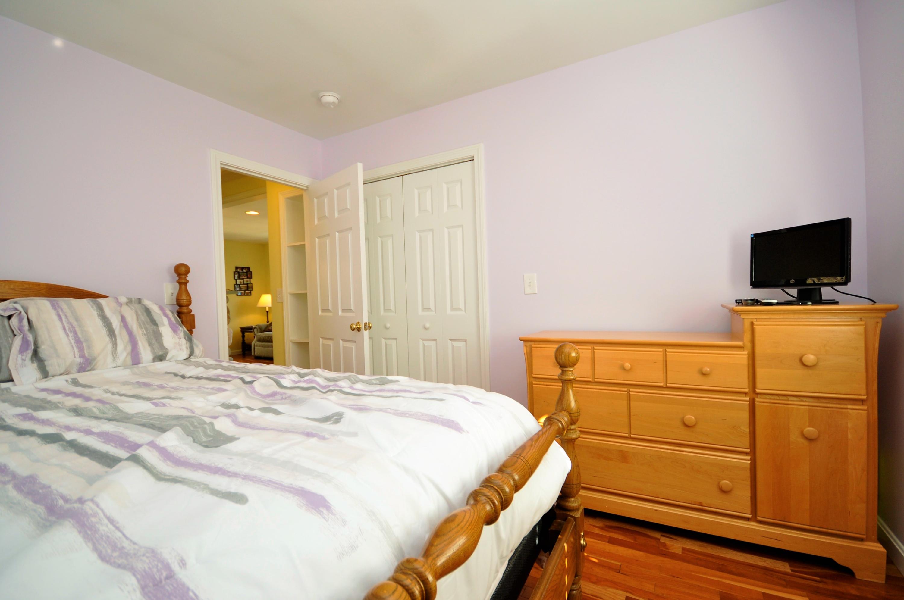 47 Lathrop Road Sagamore Beach, MA 02562 - Photo 18 of 24 Bedroom two - Good pic.
