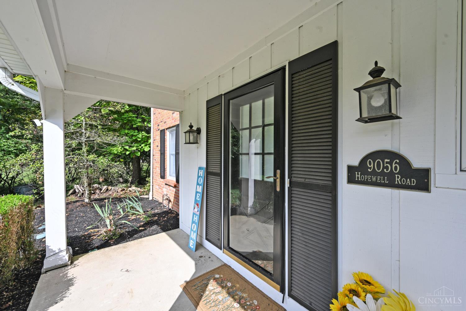 9056 Hopewell Road Cincinnati, OH 45242 - Photo 4 of 54 Gallery Image 4