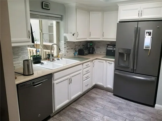 $3,300 | 8933 Biscayne Court, Unit 221H, Huntington Beach, CA 92646