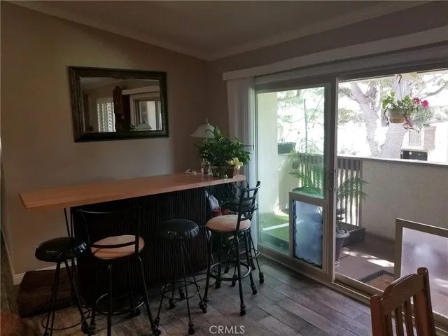 $3,300 | 8933 Biscayne Court, Unit 221H, Huntington Beach, CA 92646