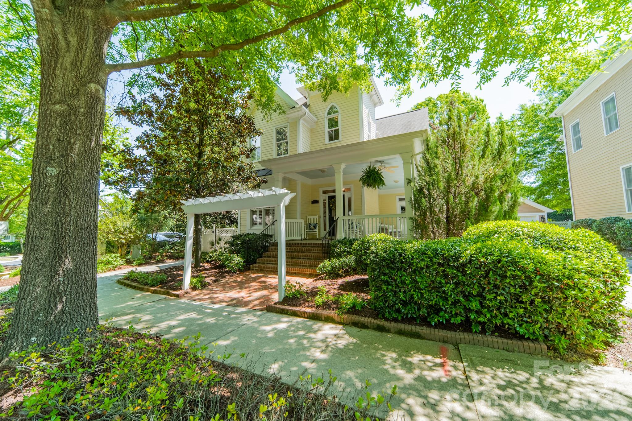 6121 Caseys Side Way Fort Mill, SC 29708 - Photo 2 of 48