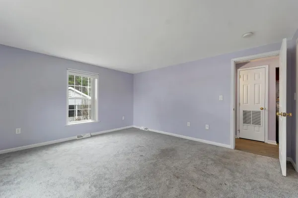 $260,000 | 6 Centerwood Drive, Concord, NH 03301