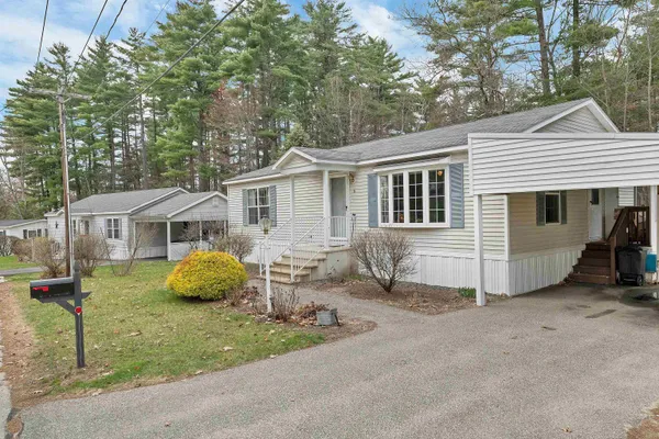 $260,000 | 6 Centerwood Drive, Concord, NH 03301