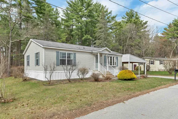 $260,000 | 6 Centerwood Drive, Concord, NH 03301