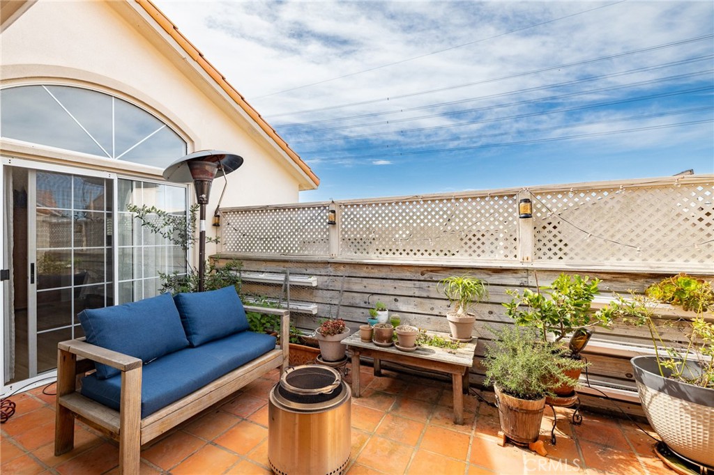 2517 Ruhland Avenue Redondo Beach, CA 90278 - Photo 12 of 23