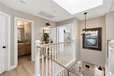 $1,250,000 | 2517 Ruhland Avenue, Unit B, Redondo Beach, CA 90278