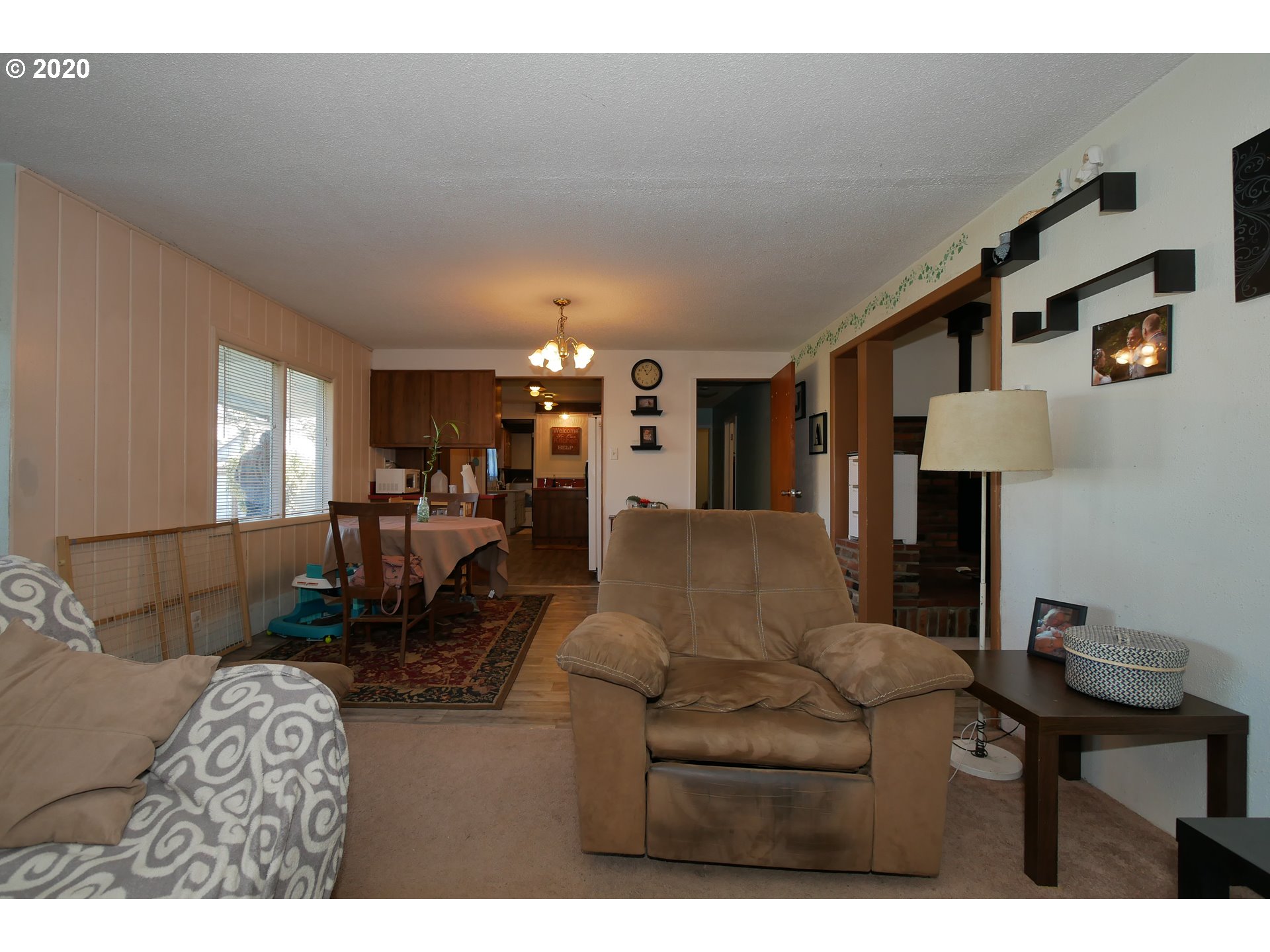 396 Schooling Road Harrisburg, OR 97446 - Photo 4 of 14 Gallery Image 4