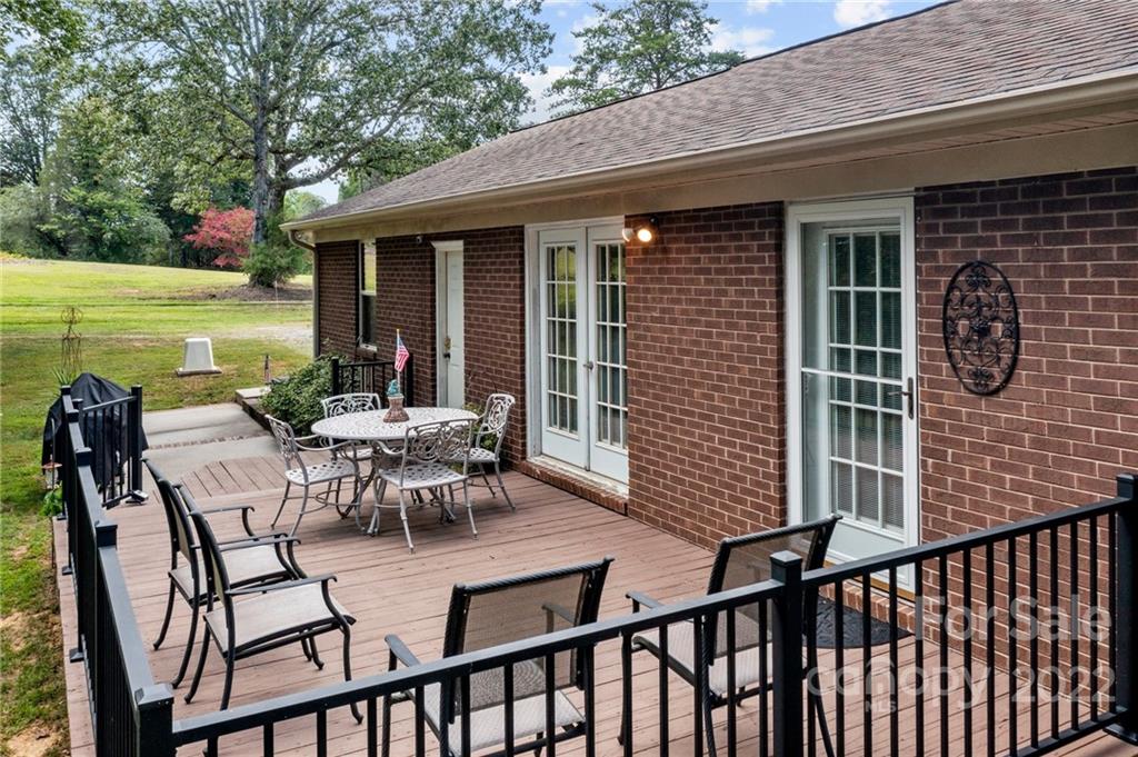 5375 Stokes Ferry Road Salisbury, NC 28146 - Photo 7 of 39 Gallery Image 7