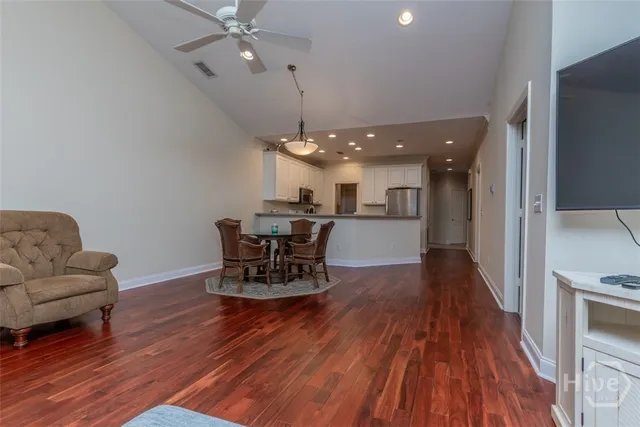 $360,000 | 411 Southbridge Boulevard, Unit 404, Savannah, GA 31405