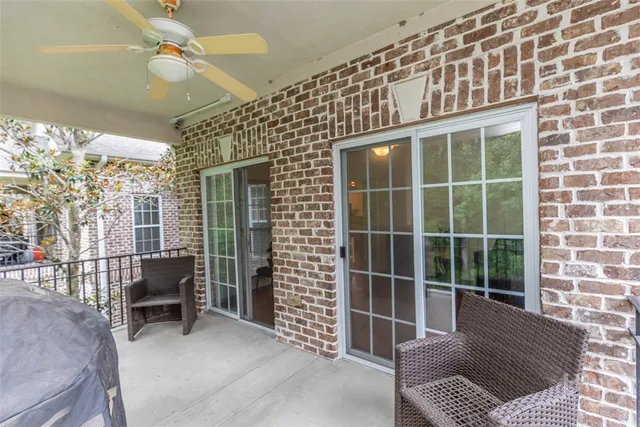 $360,000 | 411 Southbridge Boulevard, Unit 404, Savannah, GA 31405