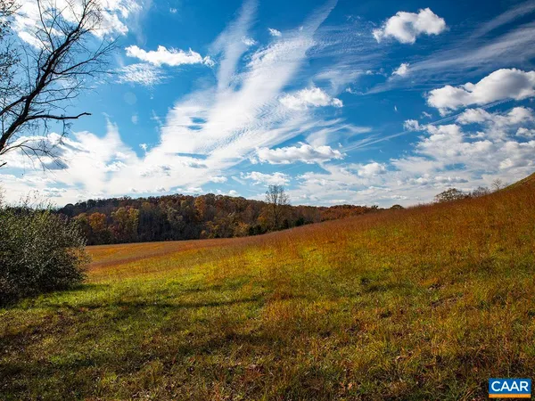 $850,000 | 273 Airsports Drive, Amherst, VA 24521