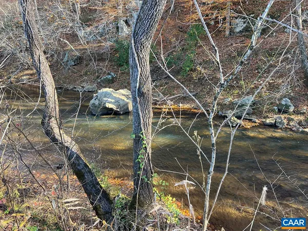 $850,000 | 273 Airsports Drive, Amherst, VA 24521