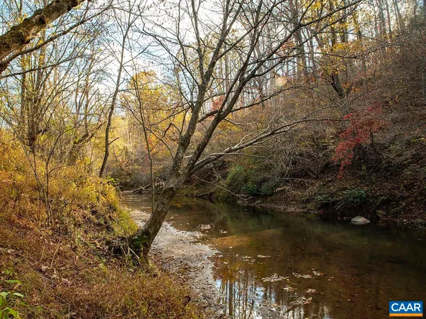 $850,000 | 273 Airsports Drive, Amherst, VA 24521