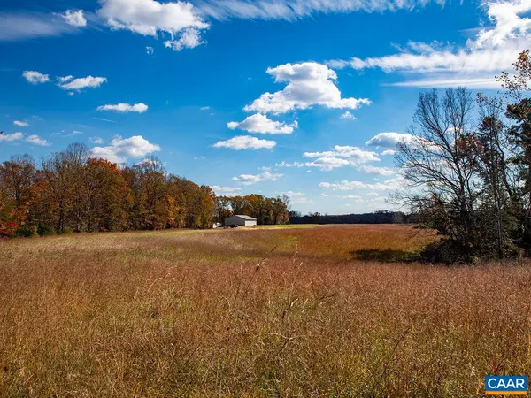 $850,000 | 273 Airsports Drive, Amherst, VA 24521