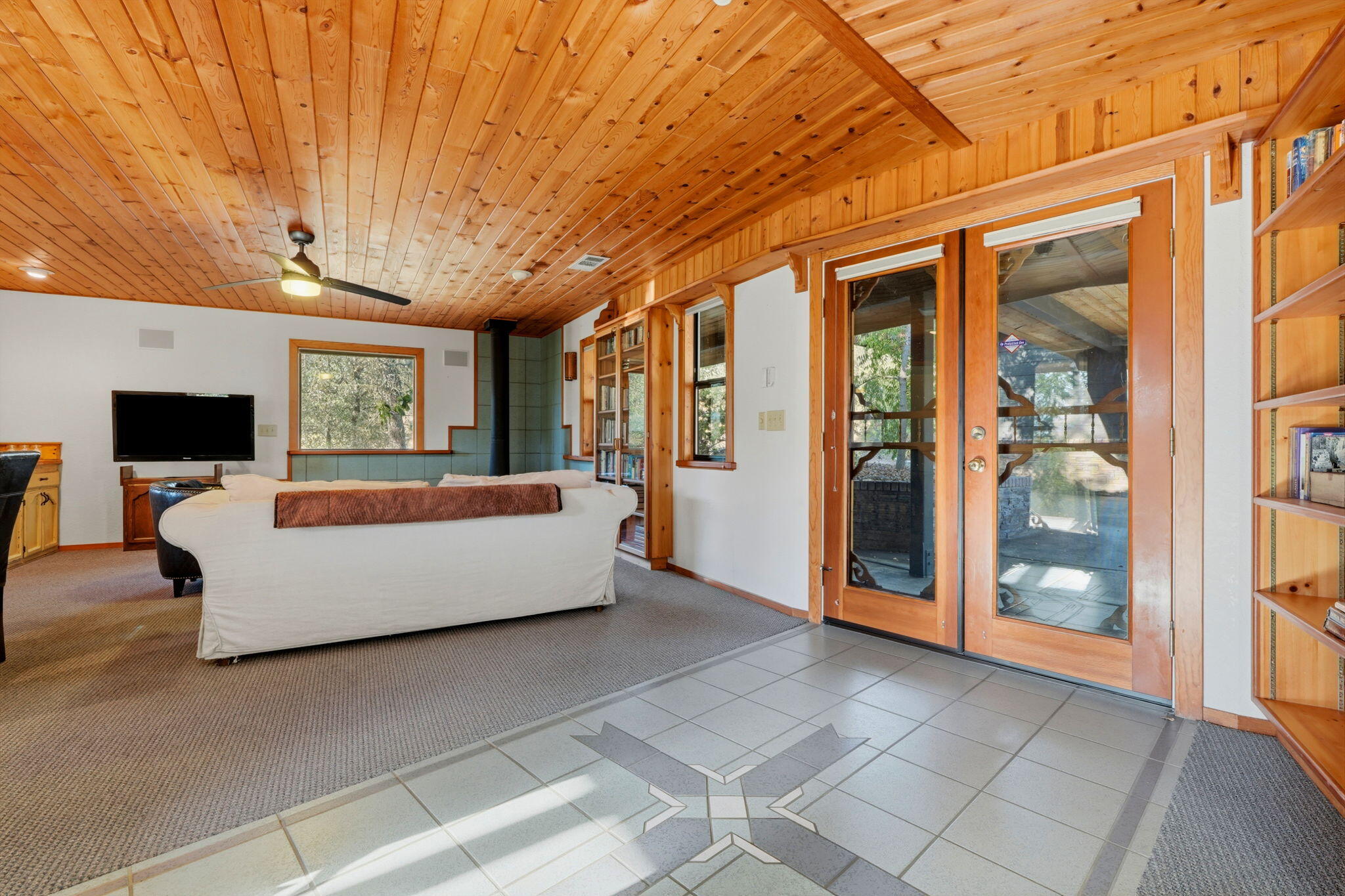 44159 Redbud Trail Three Rivers, CA 93271 - Photo 72 of 91 95-44159_Redbud_Trail_-_Guesthouse_009