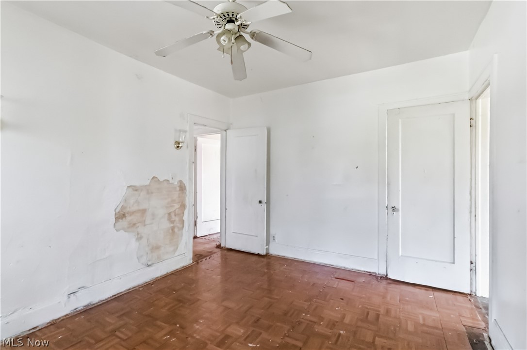 1516 Hillcrest Road Cleveland, OH 44118 - Photo 22 of 33 Gallery Image 22