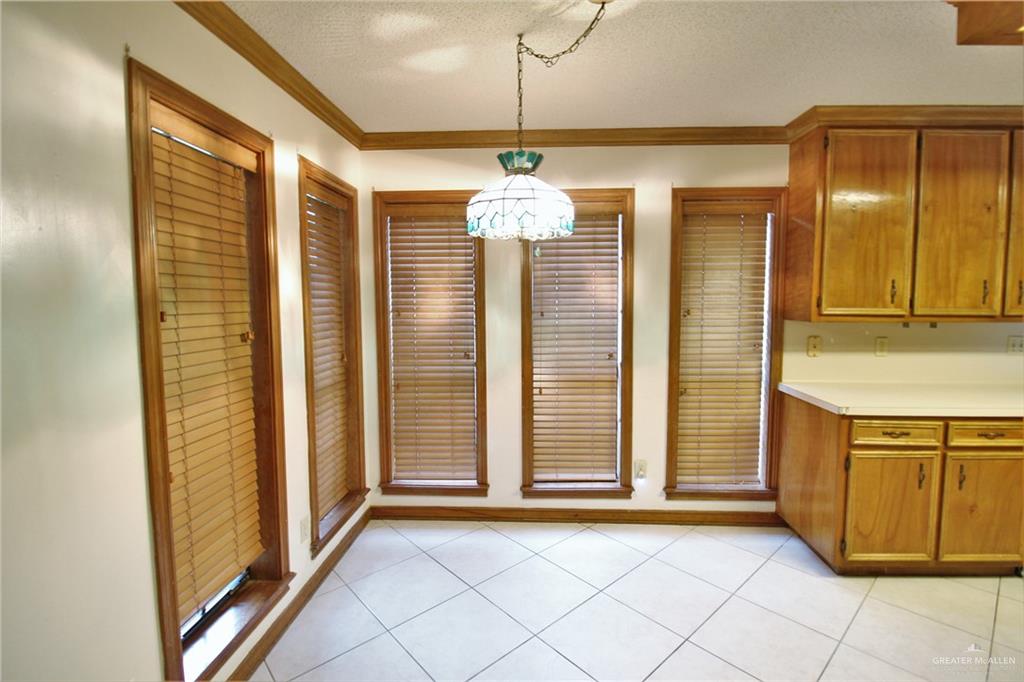 2125 Sabinal Street Mission, TX 78572 - Photo 3 of 12 a view of a room with window