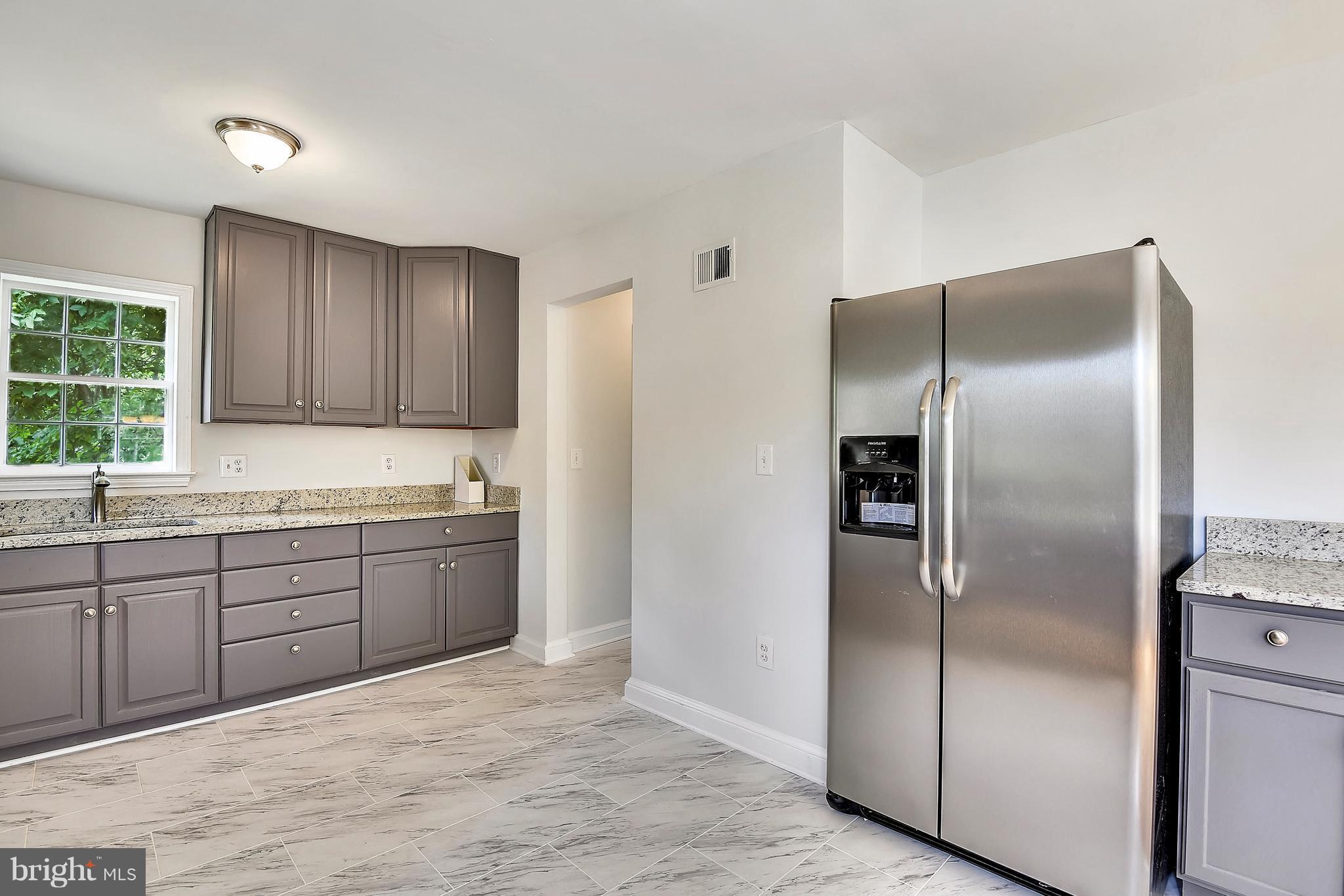9619 Sutherland Road Silver Spring, MD 20901 - Photo 11 of 29 Kitchen