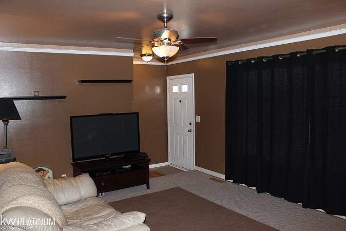 13456 Common Road Warren, MI 48088 - Photo 13 of 24