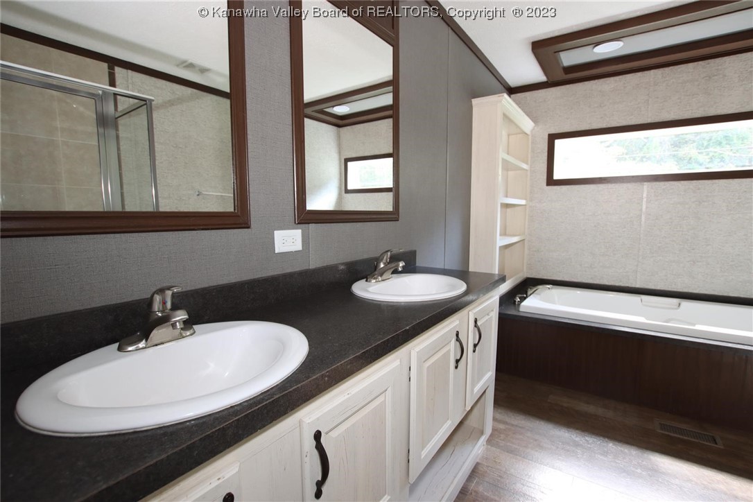 3101 Buff Crk Road Hurricane, WV 25526 - Photo 35 of 50 Gallery Image 35