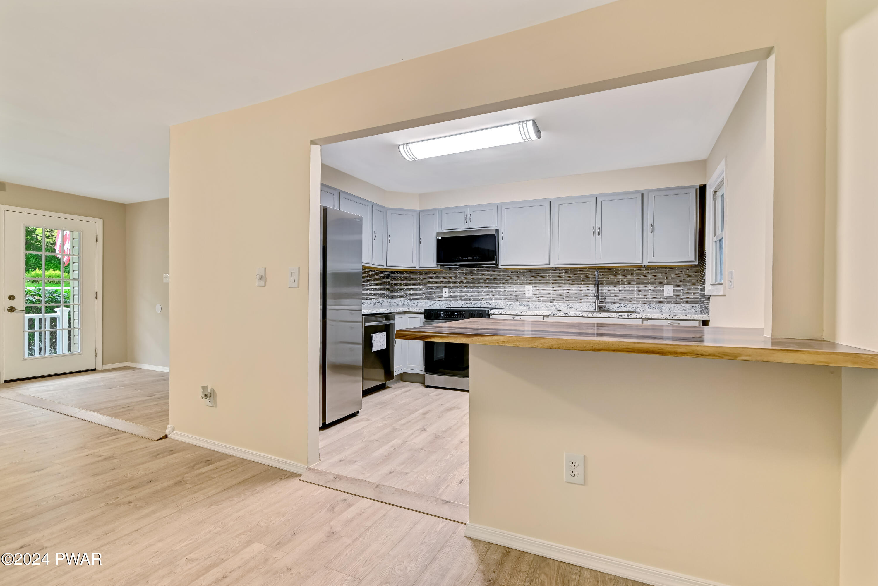 65 Peifer Road Lake Ariel, PA 18436 - Photo 14 of 41 Kitchen