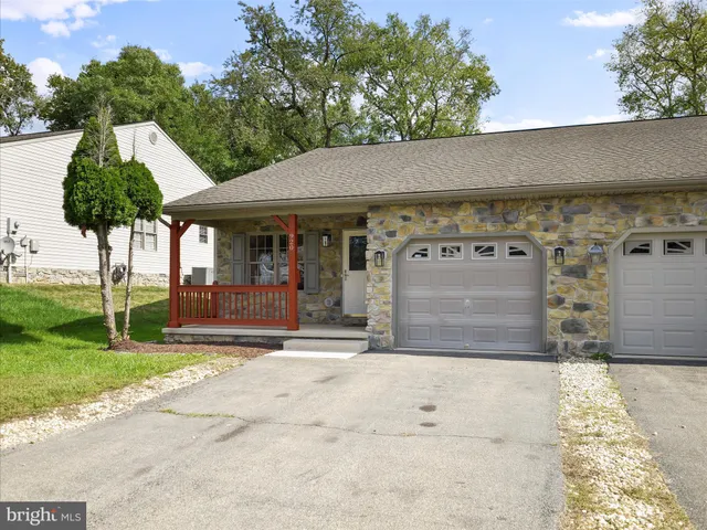 a view of a house with a outdoor space