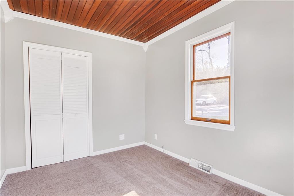 866 Herman Road Butler, PA 16002 - Photo 12 of 25