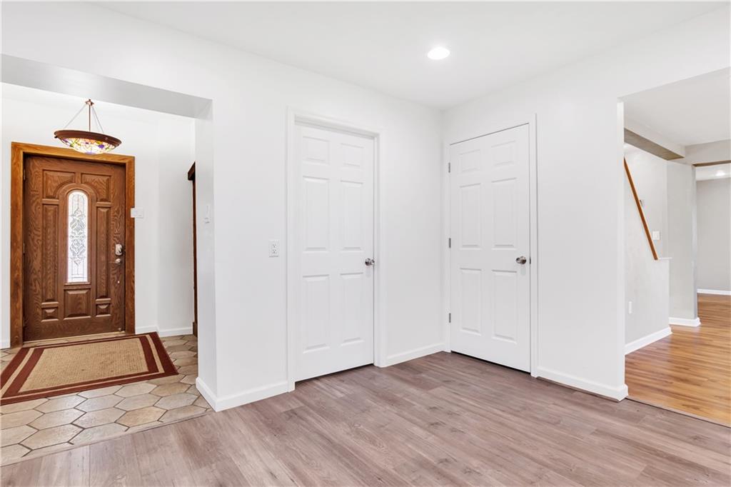 866 Herman Road Butler, PA 16002 - Photo 8 of 25