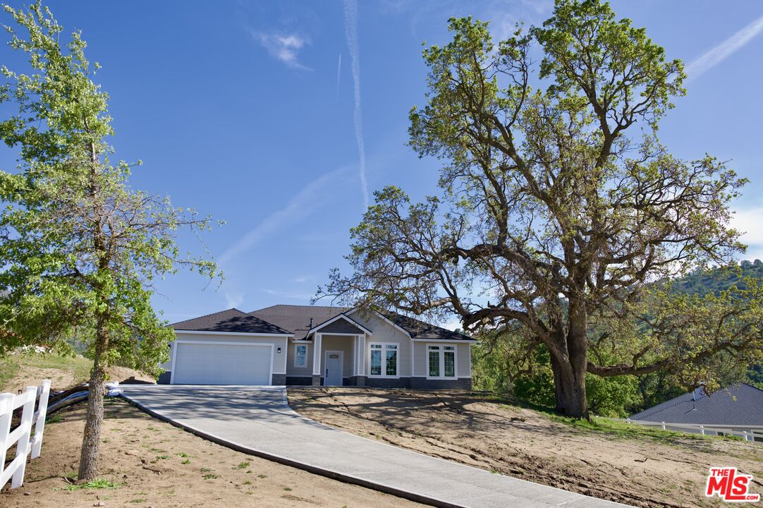 28701 Delaware Drive Tehachapi, CA 93561 - Photo 1 of 20