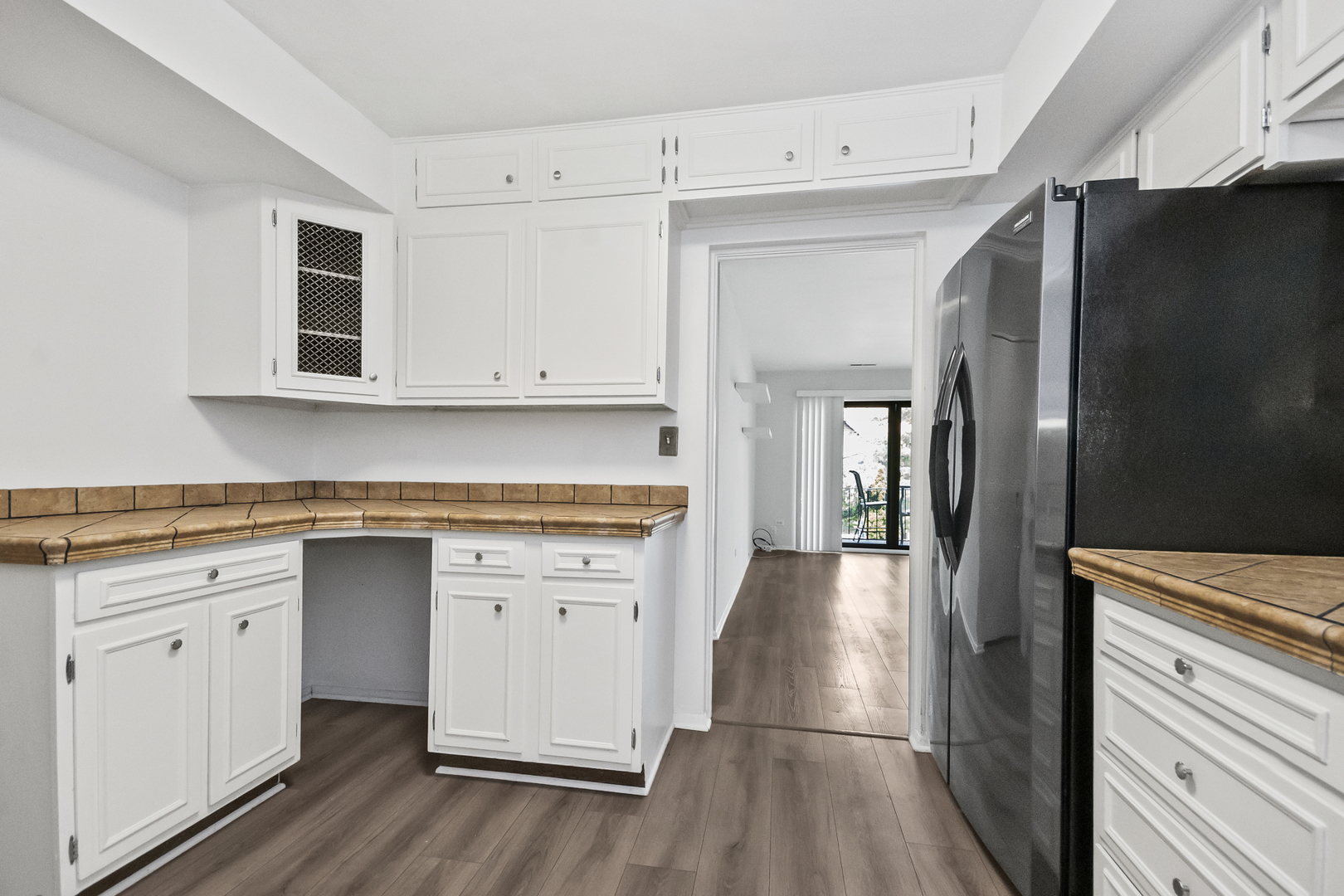 7200 North Ridge Boulevard, Unit 2K Chicago, IL 60645 - Photo 10 of 25 Gallery Image 10