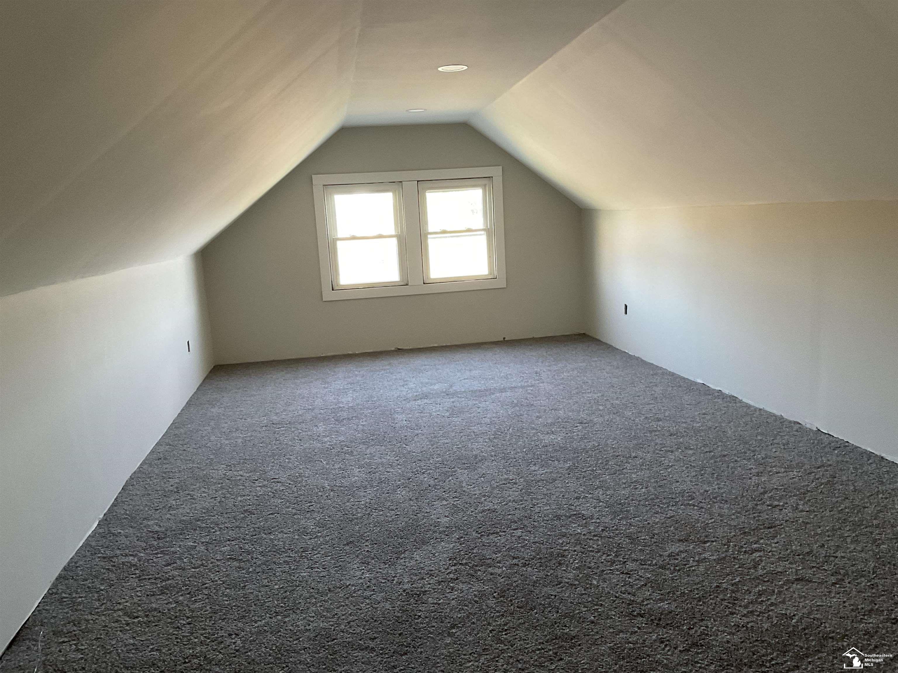 15573 South Telegraph Road Monroe, MI 48161 - Photo 8 of 11 50126355-7.JPG