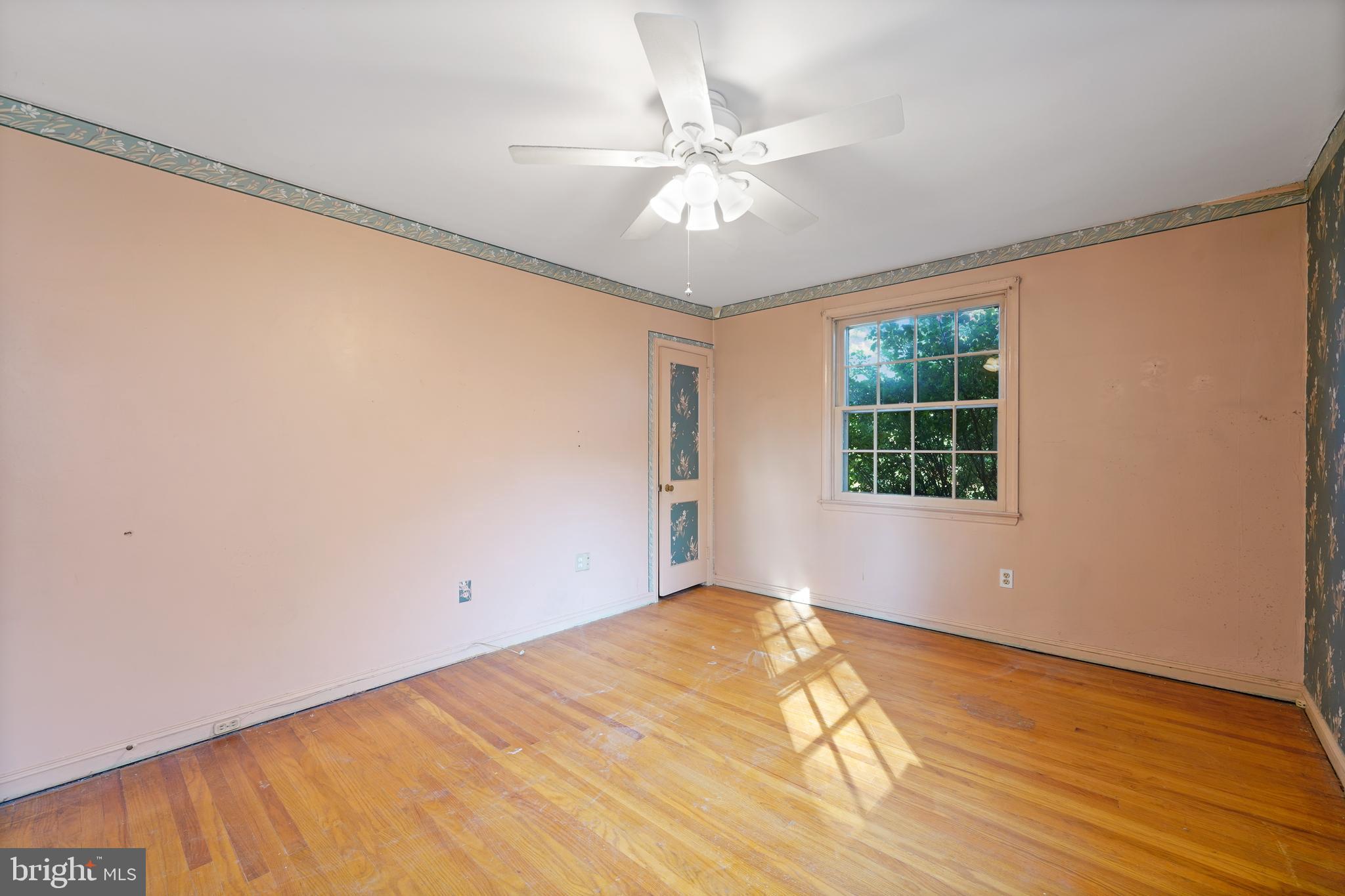 454 Larchwood Road Springfield, PA 19064 - Photo 22 of 35