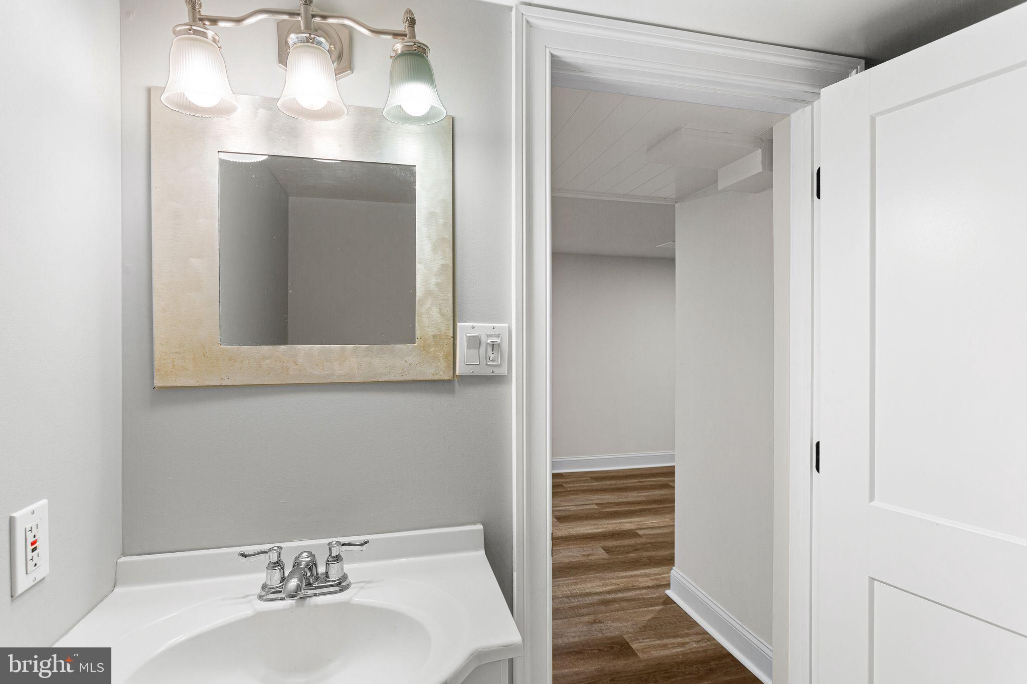 1115 Greenmount Road Haddonfield, NJ 08033 - Photo 41 of 48