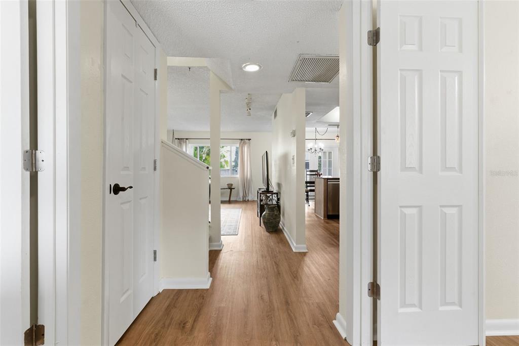 6715 Cape Sable Way Northeast, Unit 5 St. Petersburg, FL 33702 - Photo 3 of 27