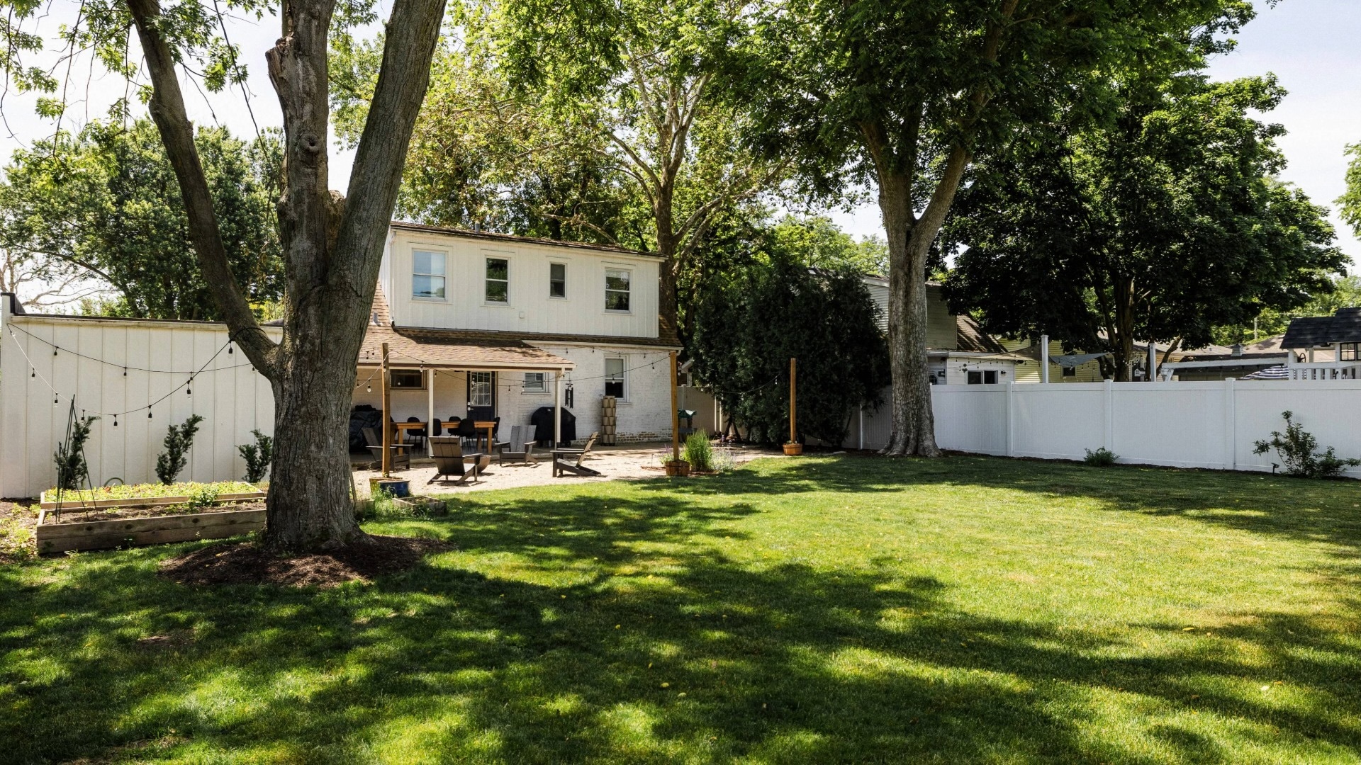 1907 East Indiana Street Wheaton, IL 60187 - Photo 18 of 20