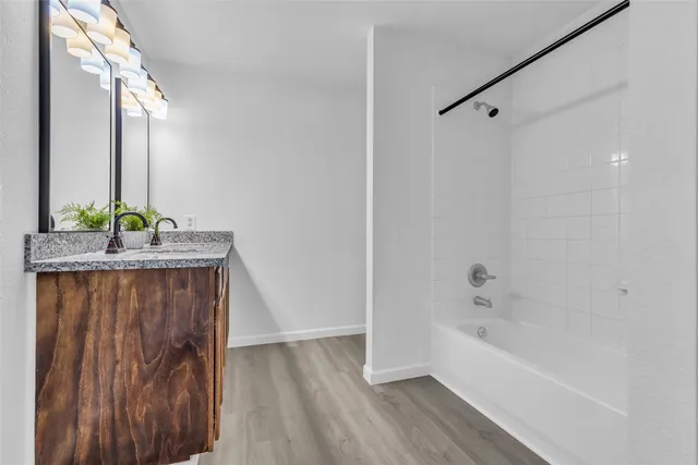 $1,750 | 839 Darbydale Crossing Lane, Houston, TX 77090