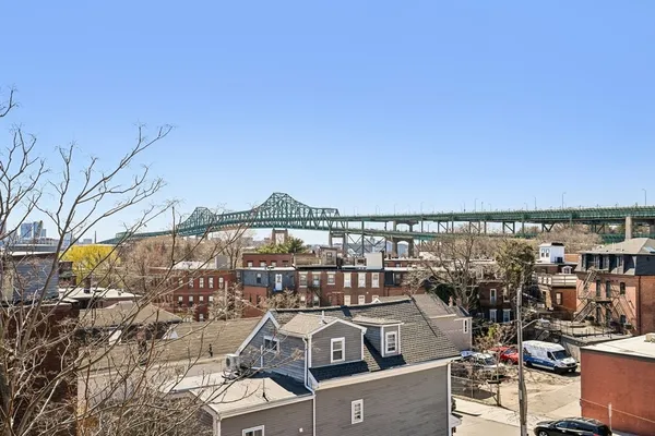 $399,900 | 1 Pembroke Street, Unit 1D, Chelsea, MA 02150