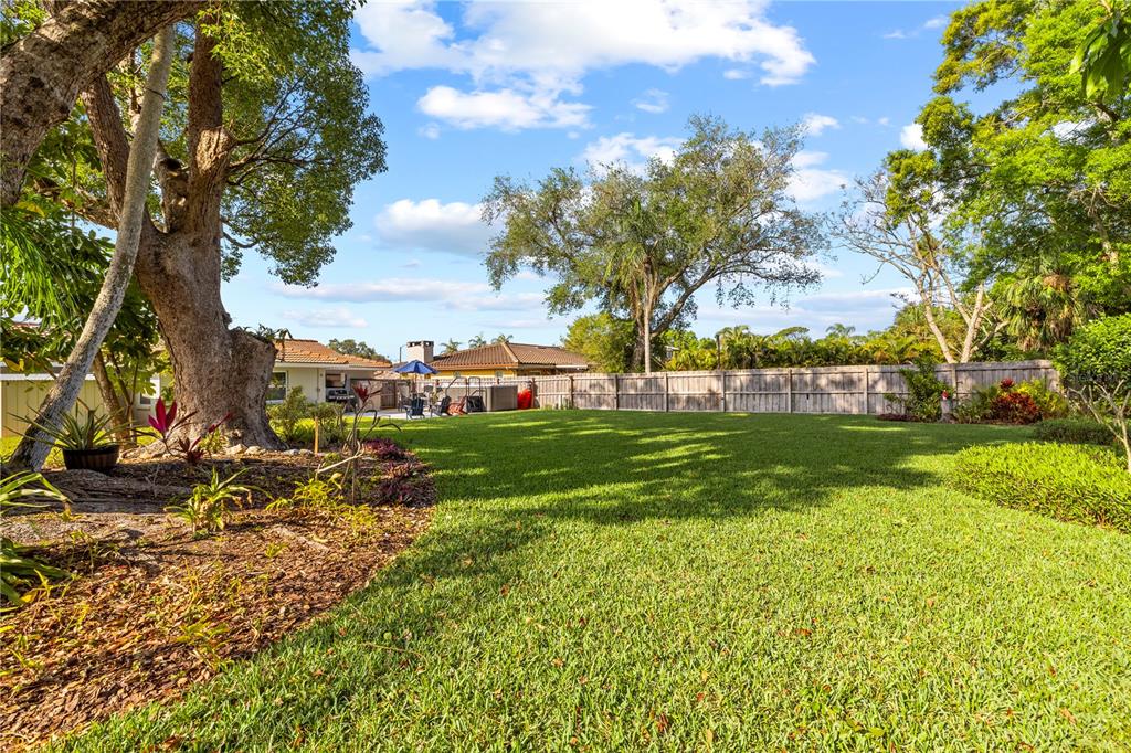 11781 68th Avenue Seminole, FL 33772 - Photo 38 of 60