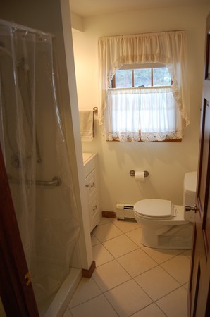 129 Pinecrest Road Holliston, MA 01746 - Photo 8 of 16 Gallery Image 8