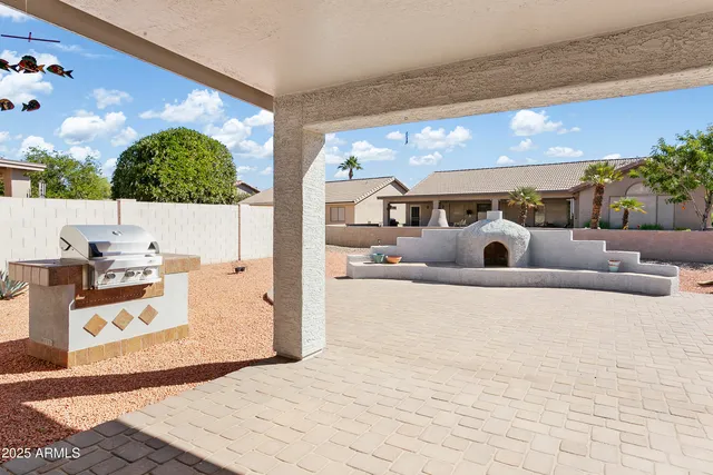 $450,000 | 23811 South Berrybrook Drive, Sun Lakes, AZ 85248