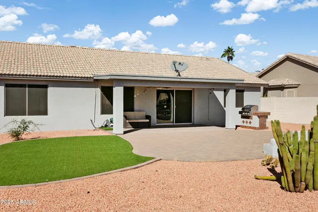 $450,000 | 23811 South Berrybrook Drive, Sun Lakes, AZ 85248