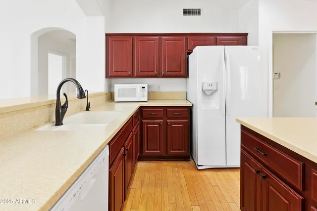 $450,000 | 23811 South Berrybrook Drive, Sun Lakes, AZ 85248