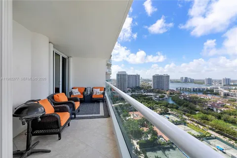 $2,495,000 | 7000 Island Boulevard, Unit 2609, Aventura, FL 33160
