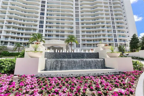 $2,495,000 | 7000 Island Boulevard, Unit 2609, Aventura, FL 33160