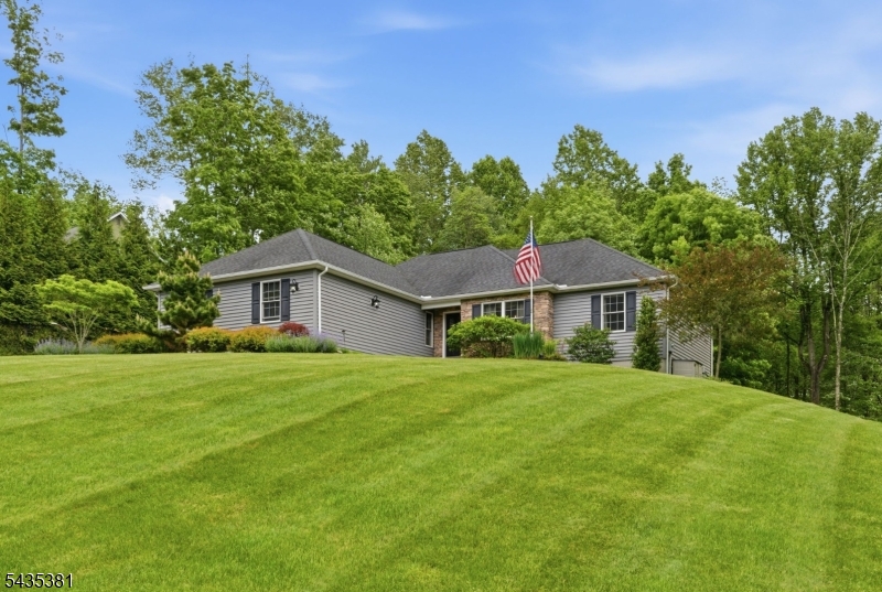 309 Turkey Top Road Port Murray, NJ 07865 - Photo 3 of 45
