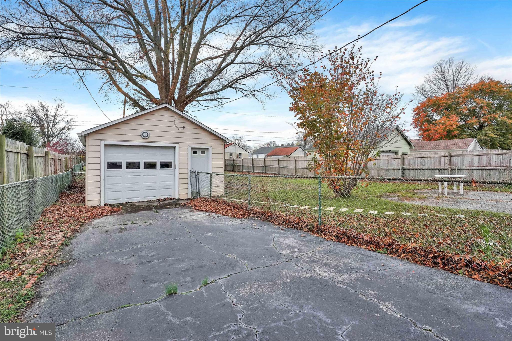 6 Fairfield Road Claymont, DE 19703 - Photo 20 of 20 Driveway Leading to Oversized Garage